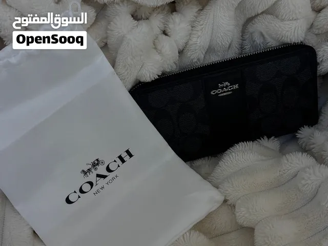 محفظة coach حجم كبير أصلية غ.مستعملة لون أسود ورمادي للبيع