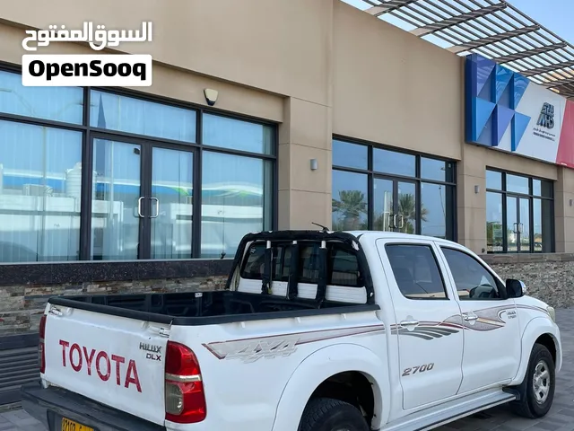 تويوتا هايلكس للبيع بسعر 5500