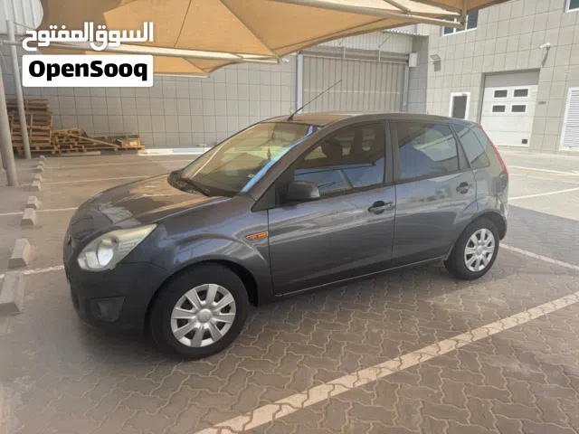 فورد فيجو هاتشباك 2015  Ford Feigo 2015