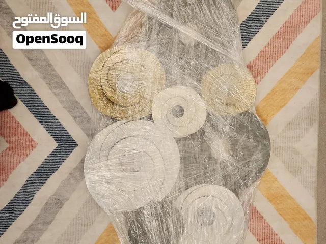 معلقة حديد شكل دوائر ابيض ذهبي فضي