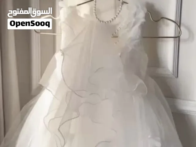 فستان زفاف اطفال ب 100 ريال
