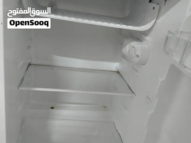 ثلاجة الحافظ أخت الجديده استخدام شخصي نظيفة جدا تبريد ثلج فحص تشغيل تجي تلكاها مشتغله ثلج درجة اولى