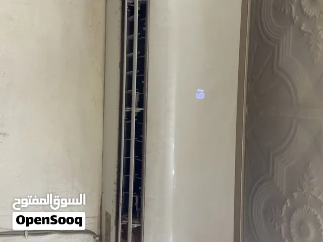 للبيع ثلاث وحدات تكييف
