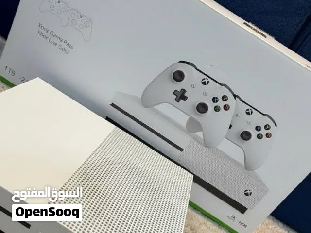 Xbox One S Xbox for sale in Al Riyadh