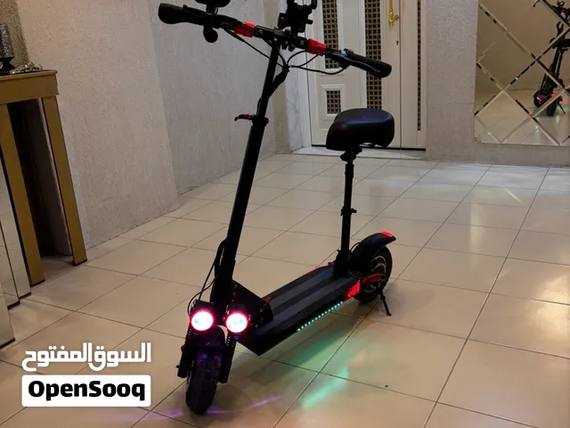 سكوتر الوحش
