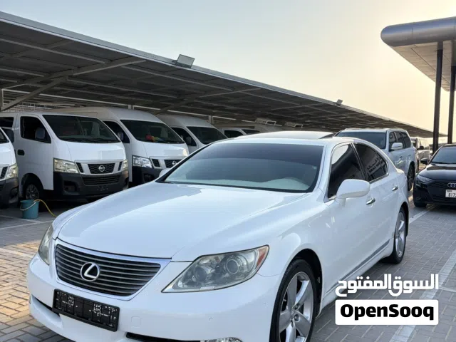Lexus LS460 V8 Japan Import Model 2009 – Full option 179,000 km