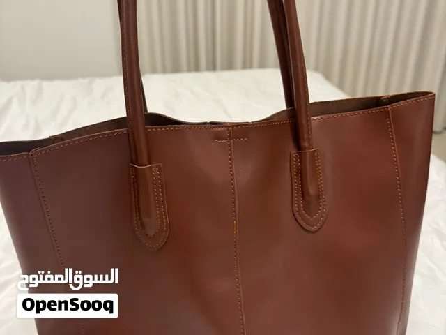 حقائب كتف بحالة جيدة