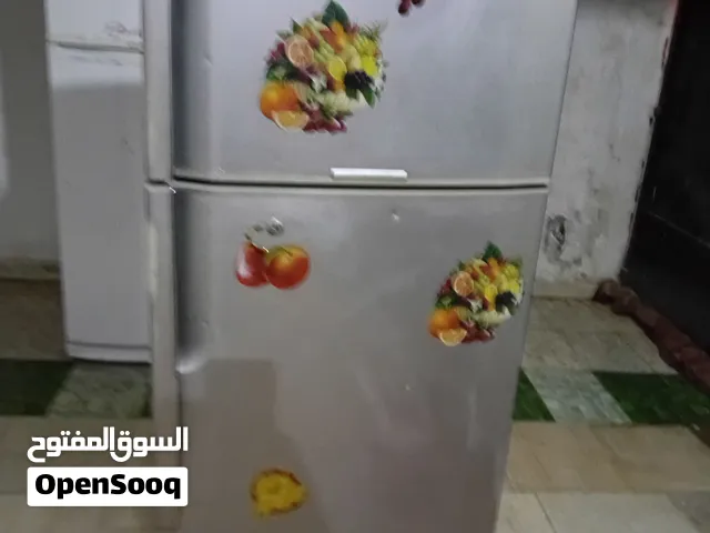 تلاجة شارب لبيع