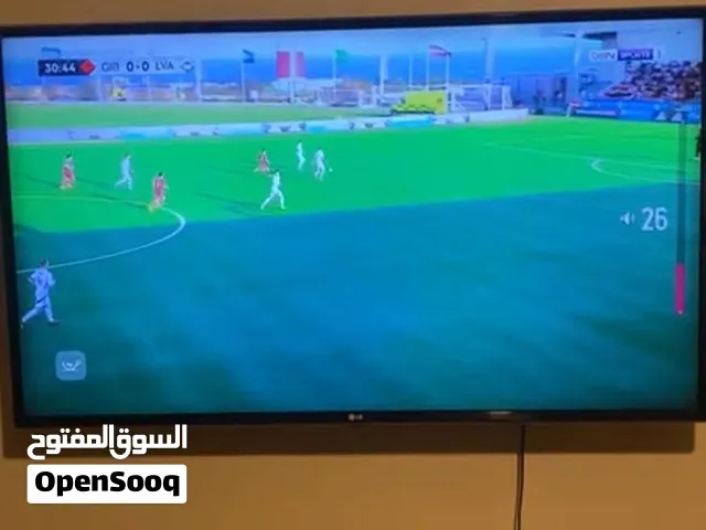 شاشه lG4لحي 42بوصه قابل للتفاوض المعقول LG 42-inch TV; price negotiable (within reason).