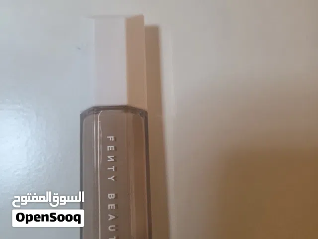 كونسيلر فينتي fenty beauty light neutral shade
