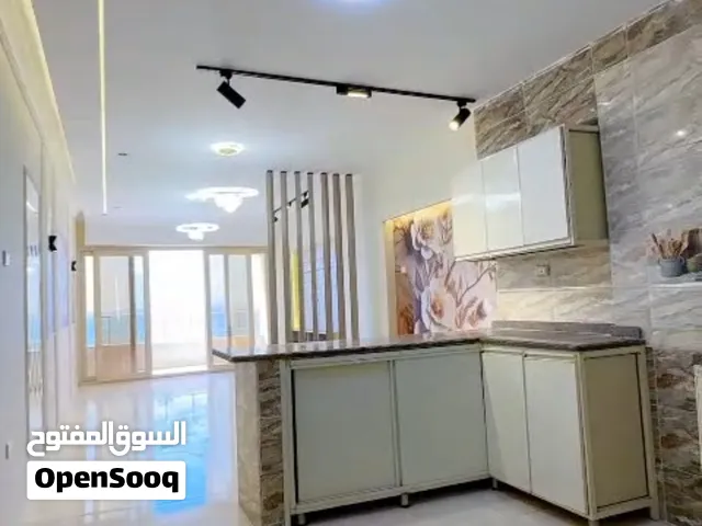 شقة مميزة للبيع  رؤية مباشره للبحر تشطيب الترا سوبر لوكس