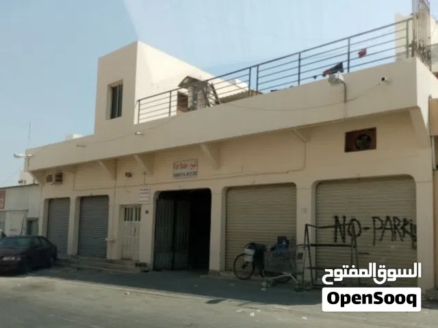 مبنى تجاري مؤجر بالكامل الحجيات للبيع