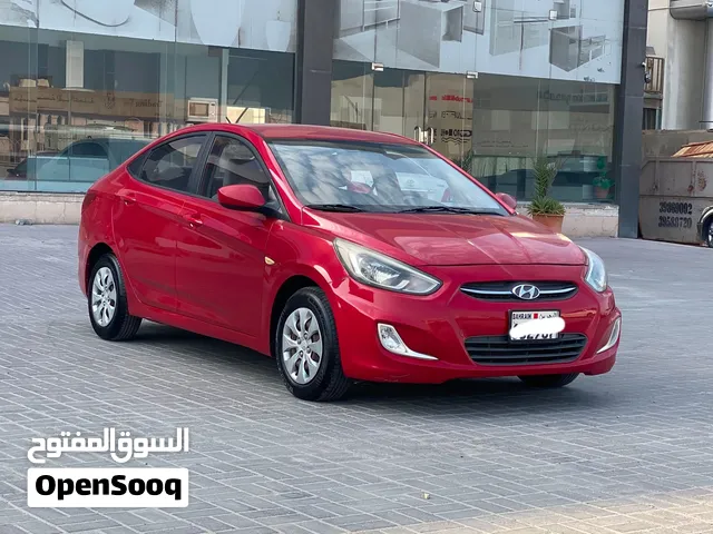 Hyundai Accent 2017 (Red)