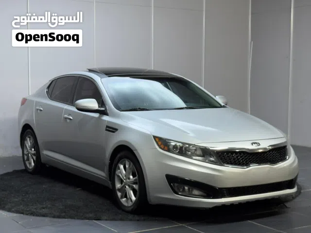KIA optima 2012 full option (clean title)