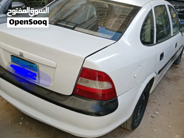 Used Opel Vectra in Alexandria