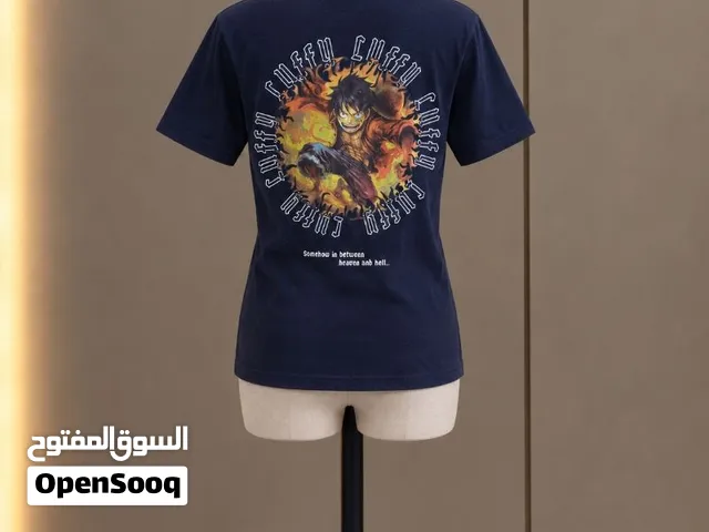 تيشرت بتصميم عصري ومستوحى من ثقافة الانمي وهو موجه بشكل خاص لعشاق المسلسل الشهير  One Piece