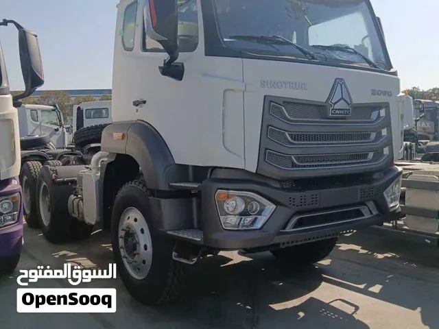 New 2026 SINOTRUK HOWO NX 6x4 Tractor Truck 430HP WP12S430E201 Euro II Diesel Manual