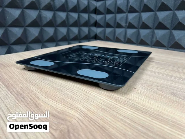 ميزان رقمي ذكي بتكنولوجيا البلوتوث مع تطبيق للهاتف