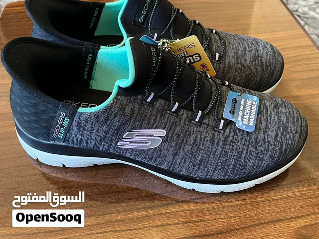 حذاء سكيتشرز مريح جدًا جديد أصلي من امريكا