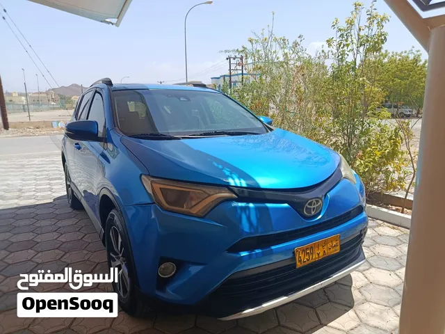 Used Toyota RAV 4 in Al Dakhiliya