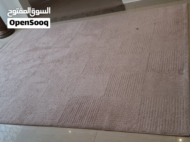 زولية/سجادة لون وردي فاتح مقاس 200×290 بحالة جيدة