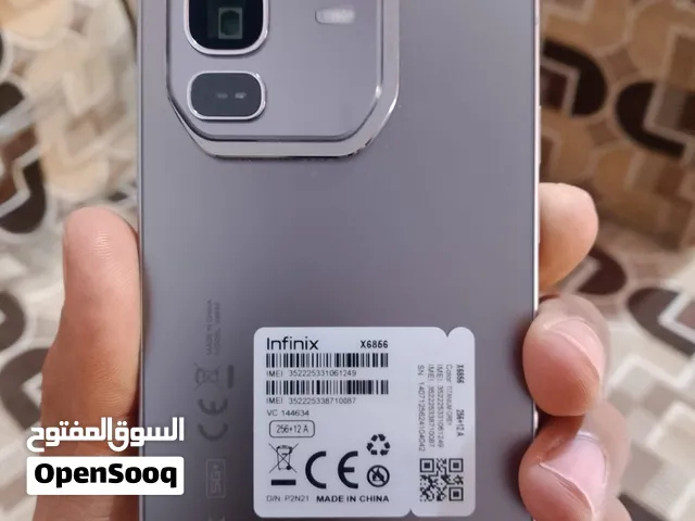 جديد صارلي شهر ونص من شتريته ومستعجل للبيع وكامله غراضه كلهن وبي مجال