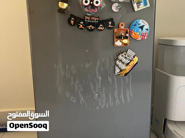 Nikai mini fridge