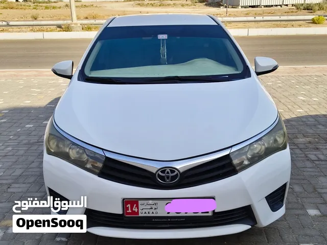 Toyota Corolla 2.0 L, Model:2014 GCC Specification Single owner
