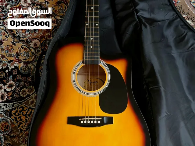 جيتار اكيوستك من شركة فندر بنظام الكتروني مدمج مع تونر مع الحقيبة Squier by Fender Acoustic-Electric
