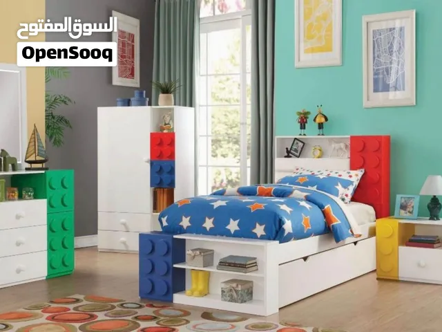 غرفة نوم أطفال كاملة بتصميم ليغو (Lego) العصري - بحالة ممتازة جداً