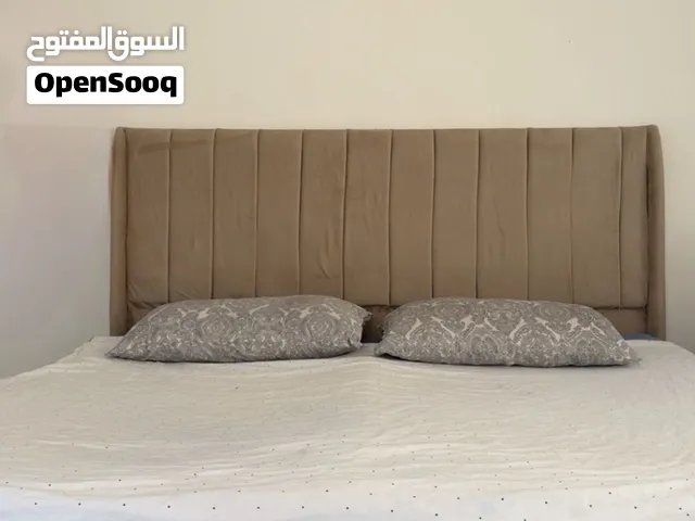 تخت لون بيج مزوج