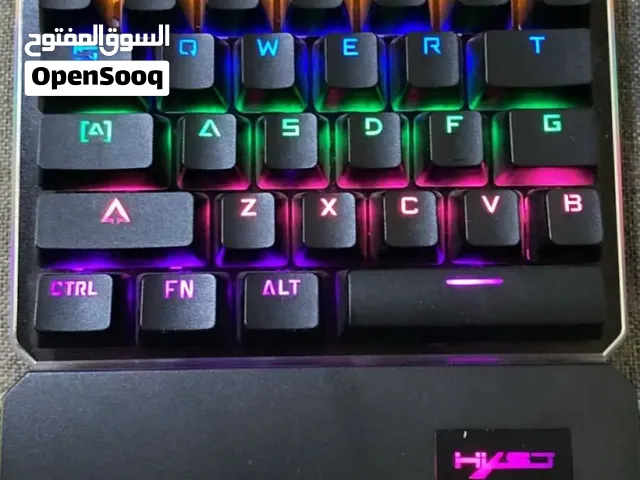 مني كيبورد جديد ولا استخدم كثير ونظافته تشهدله