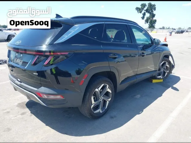 هواند توسان للبيع بالحادث 4000 قابل للتفاوض