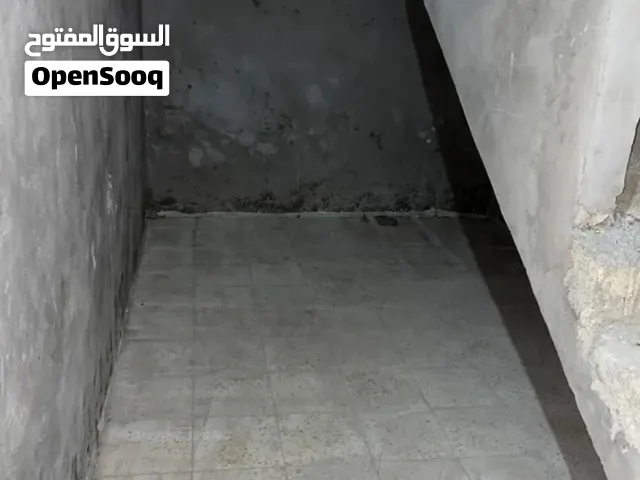 مستودع للإيجار
