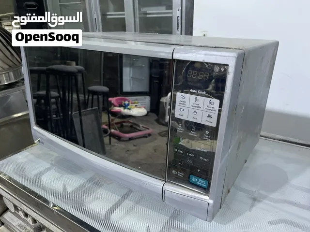 LG 20 - 24 Liters Microwave in Zarqa