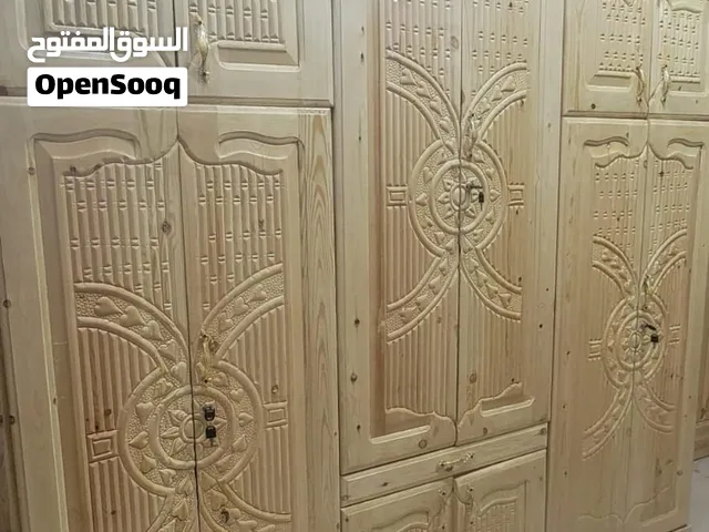 دولاب سويدي فاخر يجمع بين جمال التصميم وجودة الخامة، ليمنح غرفتك لمسة من الأناقة والتنظيم