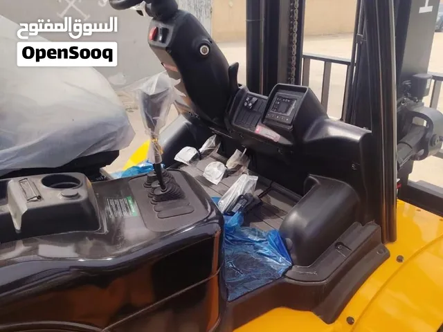 هيونداي رافعة شوكية موديل 2026 جديد 5 طن