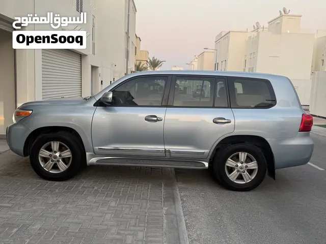 للبيع لاندكروزر Land Cruiser (g) V6 2014