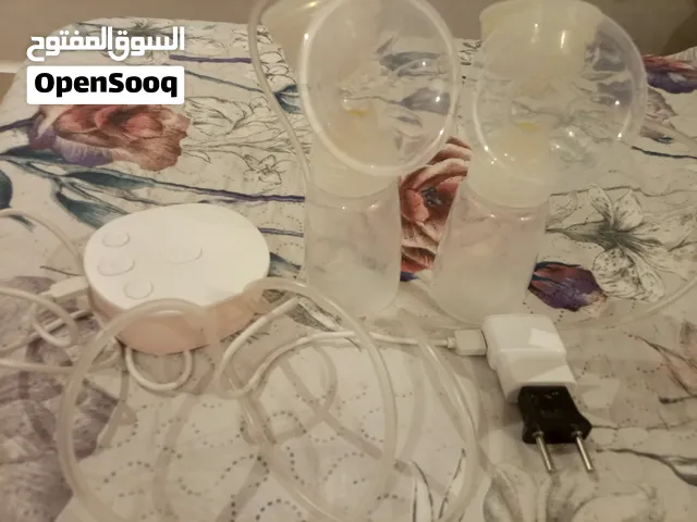 شفاط حليب كهربائي في حالة جيدة مستعمل مرتين فقط