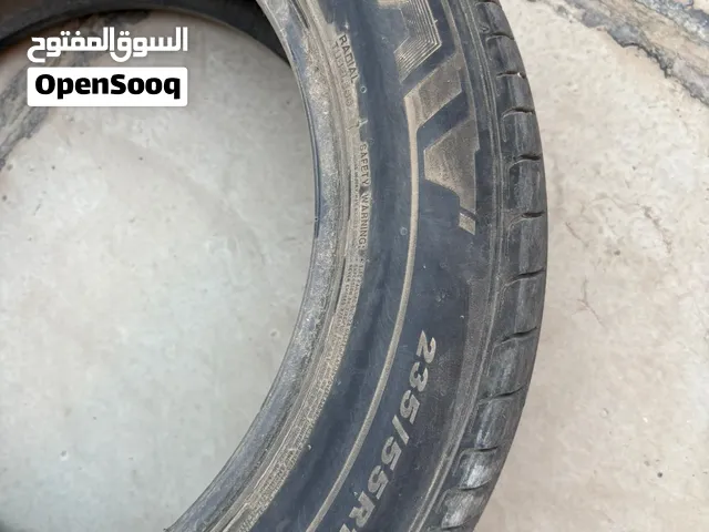 إطار مستعمل قليل ونظيف جداً