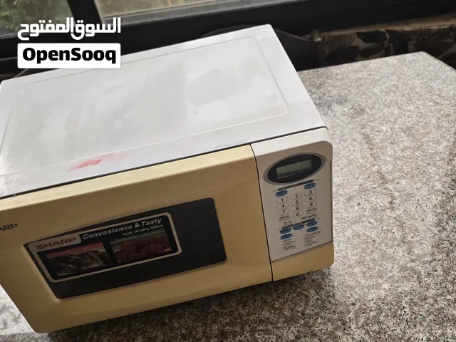 مايكرويف نوع شارب بحالة ممتازة