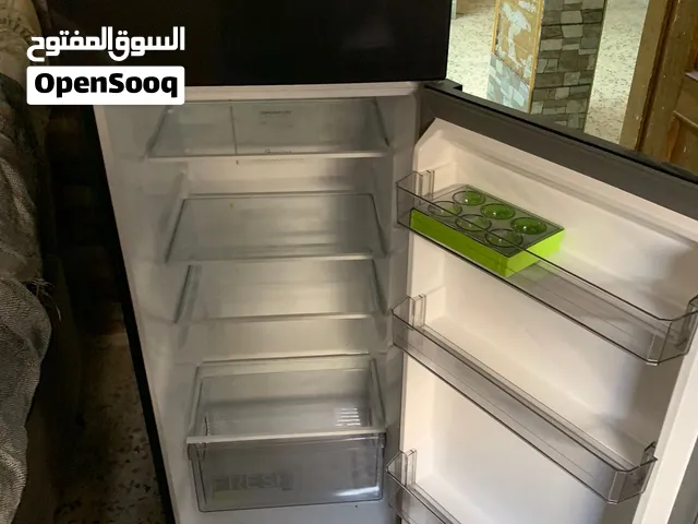 ثلاجة ميديا للبيع نضيفة استخدام خفيف