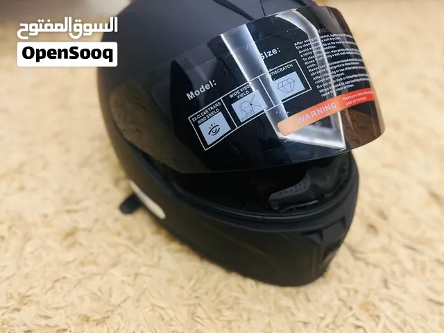 بيع مقاسان للخوذات XL و L الماركه ZSZ مع لون اسود مطفي راقيه غير مستعمله