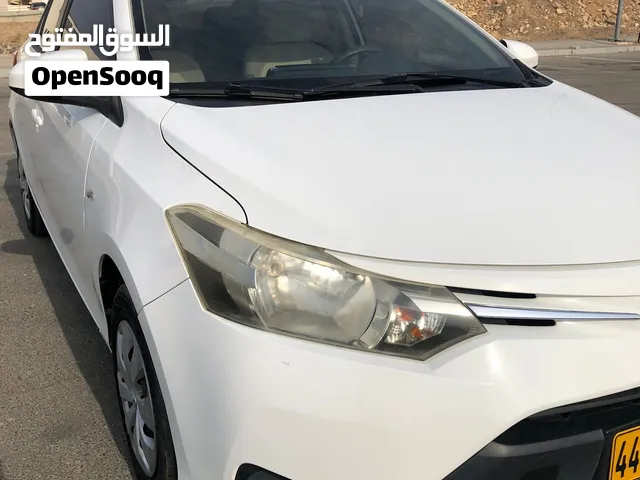 Toyota Yaris 2014 1.3L 111k milage