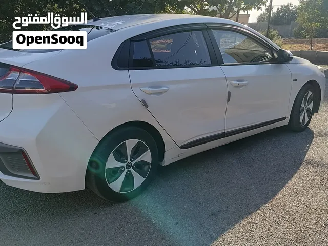 للبيع سيارة هيونداي أيونيك 2017 كهربائية مرخصة كر. مواصفات كوريا صالون سيدان
