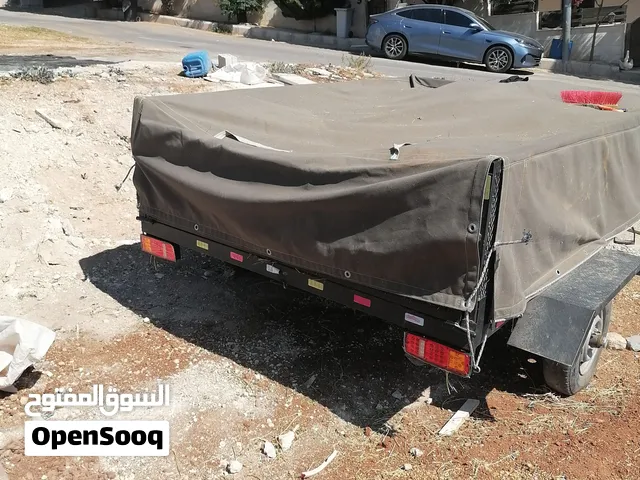 مقطورة متحركة للرحلات أو تيدر للدراجات وتصلح للنقل الخيل مرخصه