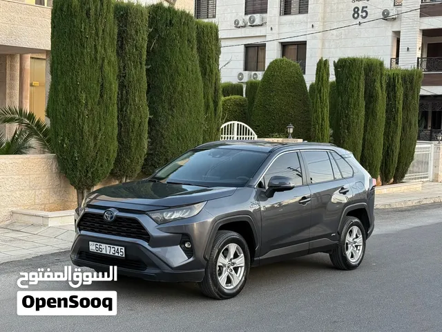 Used Toyota RAV 4 in Amman