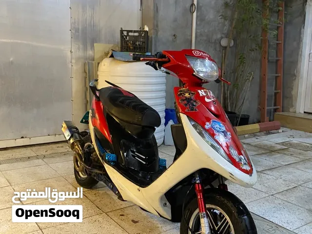 للبيع ماكس عدله Rs مزوعه تزويد و شلعه تاكل التبليط سعرها مليون و 300 وبيها مجال