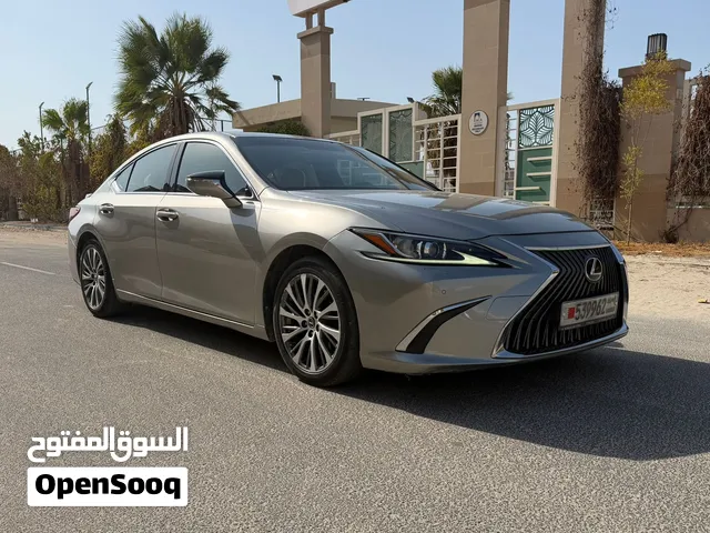 Lexus ES 350 2019