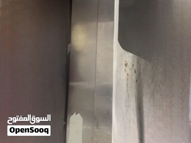 طاولات إستيل